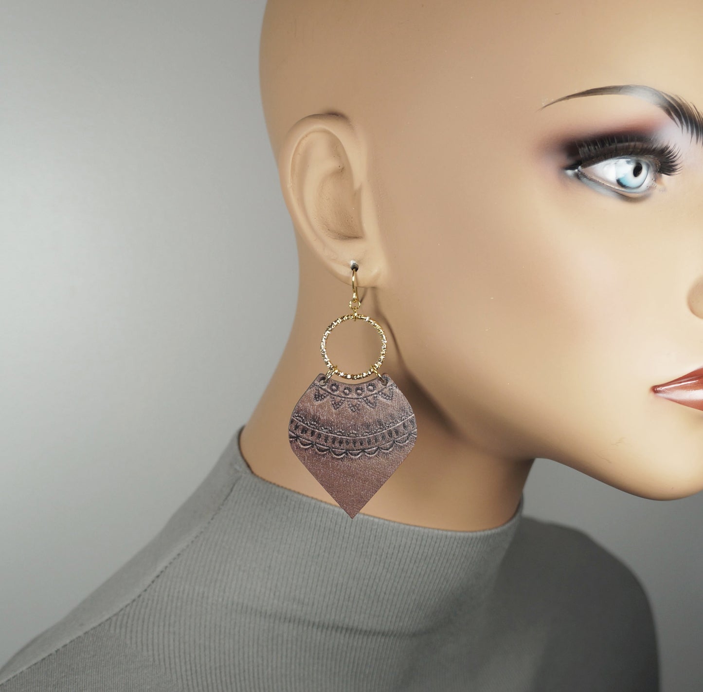 Rustic Brown Leather-Look Gold Ring, Lightweight Western Dangle Boho Statement Earrings, 18K Gold Ear Wires