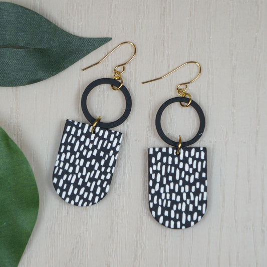 Beautiful Black and White Acrylic D Shape Spotted Statement Earrings – Hypoallergenic 18K Gold Ear Wires