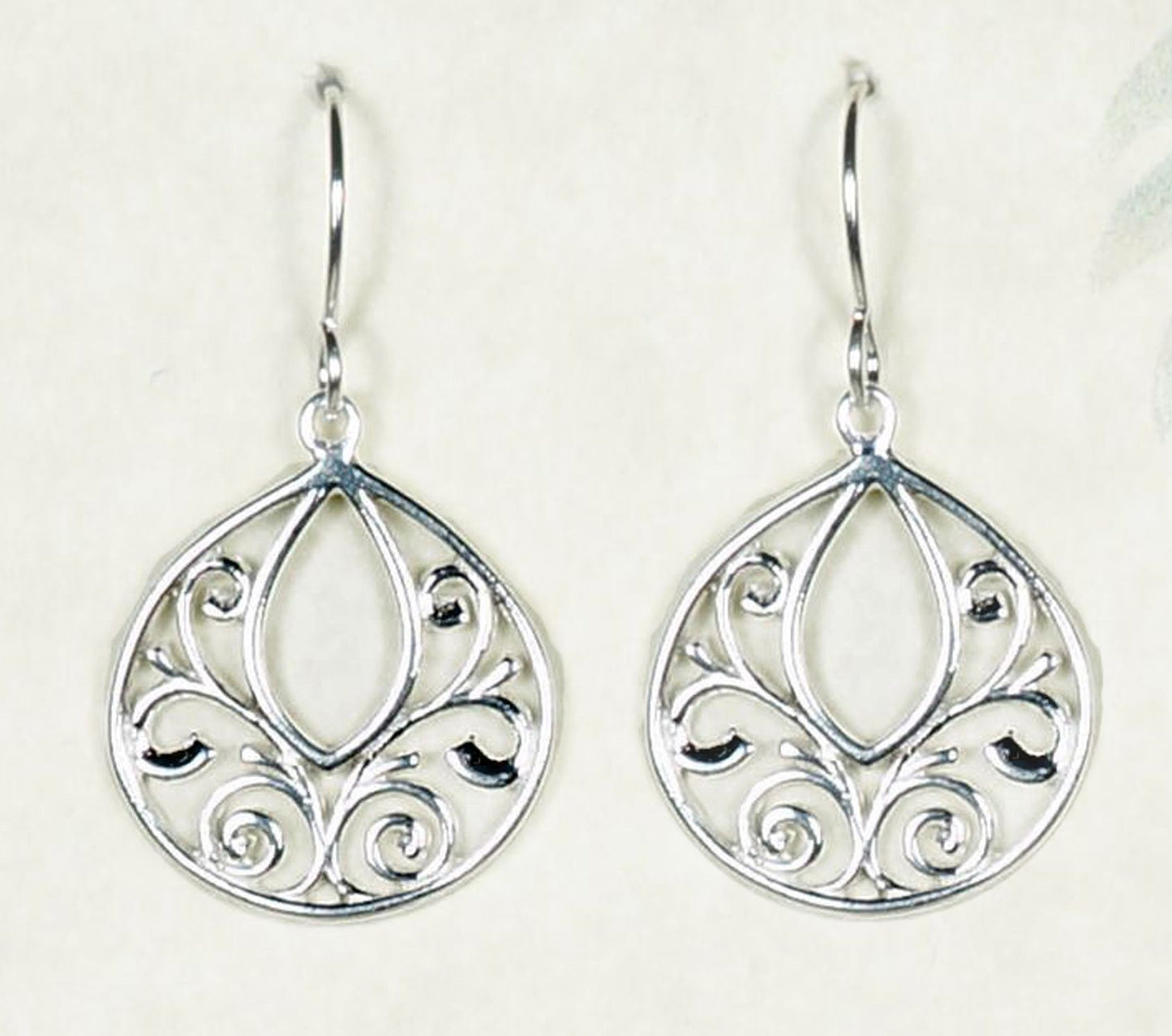 Pretty Everyday .925 Sterling Silver Intricate Filigree Teardrop Lightweight Minimalist Dangle Earrings, Platinum Ear Wires